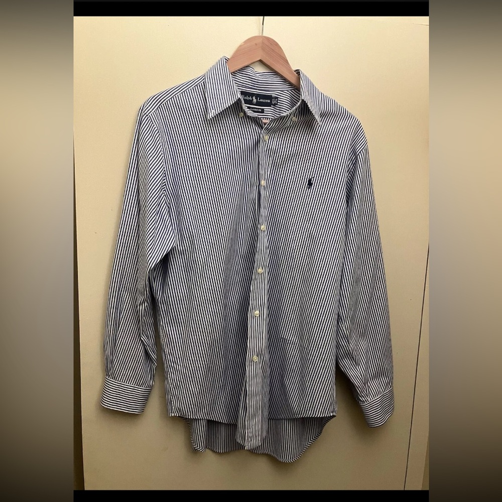Ralph Lauren Blue And White
Striped Button Down 15.5